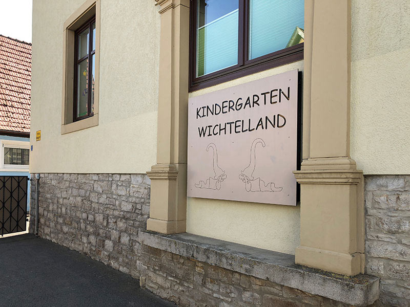 Namen Eingang des Kindergartens